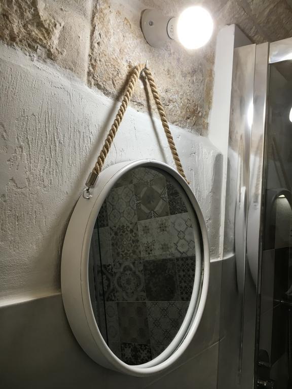 Dimora Miccolis Hotel Alberobello Bagian luar foto