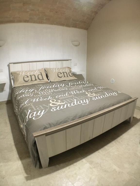 Dimora Miccolis Hotel Alberobello Bagian luar foto