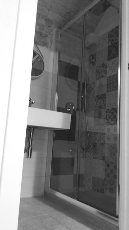 Dimora Miccolis Hotel Alberobello Bagian luar foto