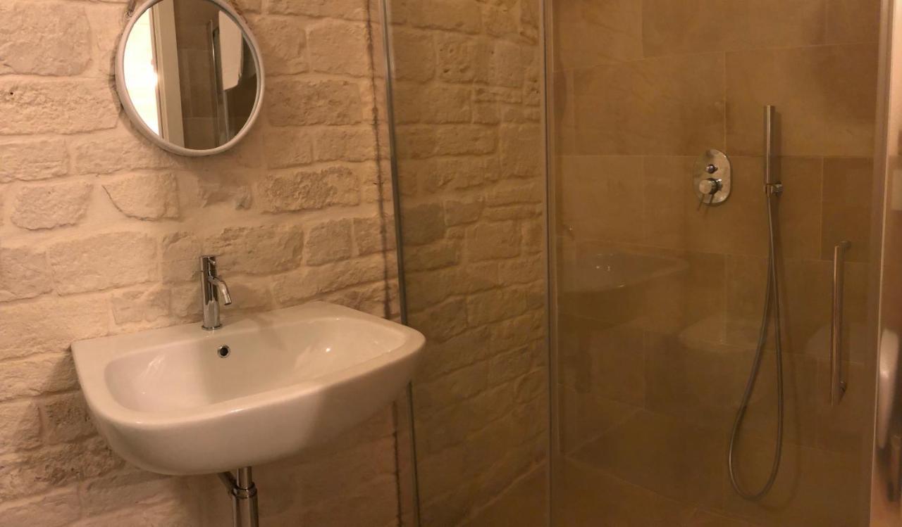 Dimora Miccolis Hotel Alberobello Bagian luar foto